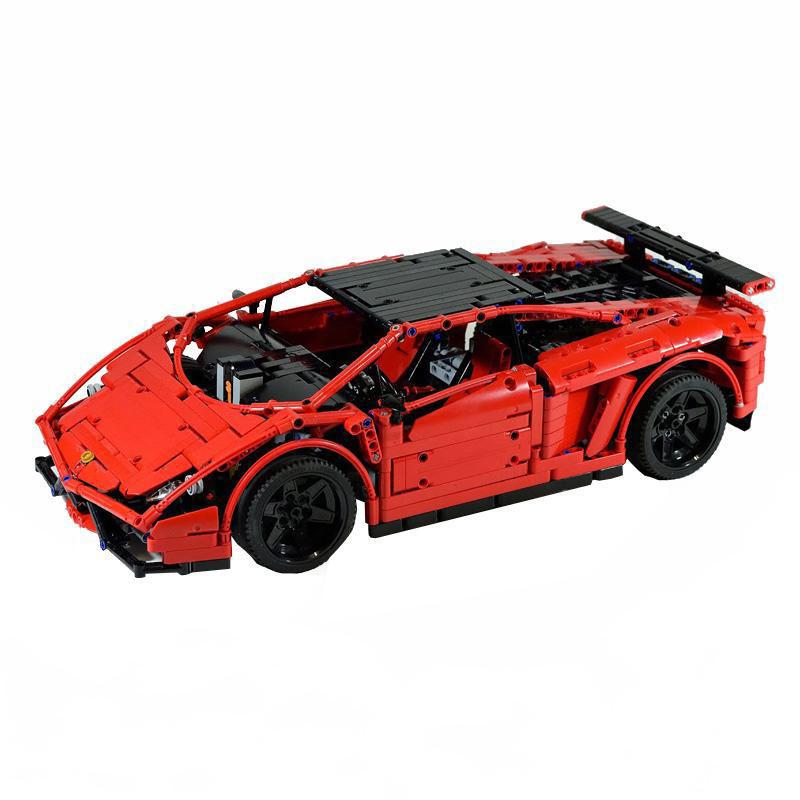 Remote Controlled Crimson Bull 1676pcs