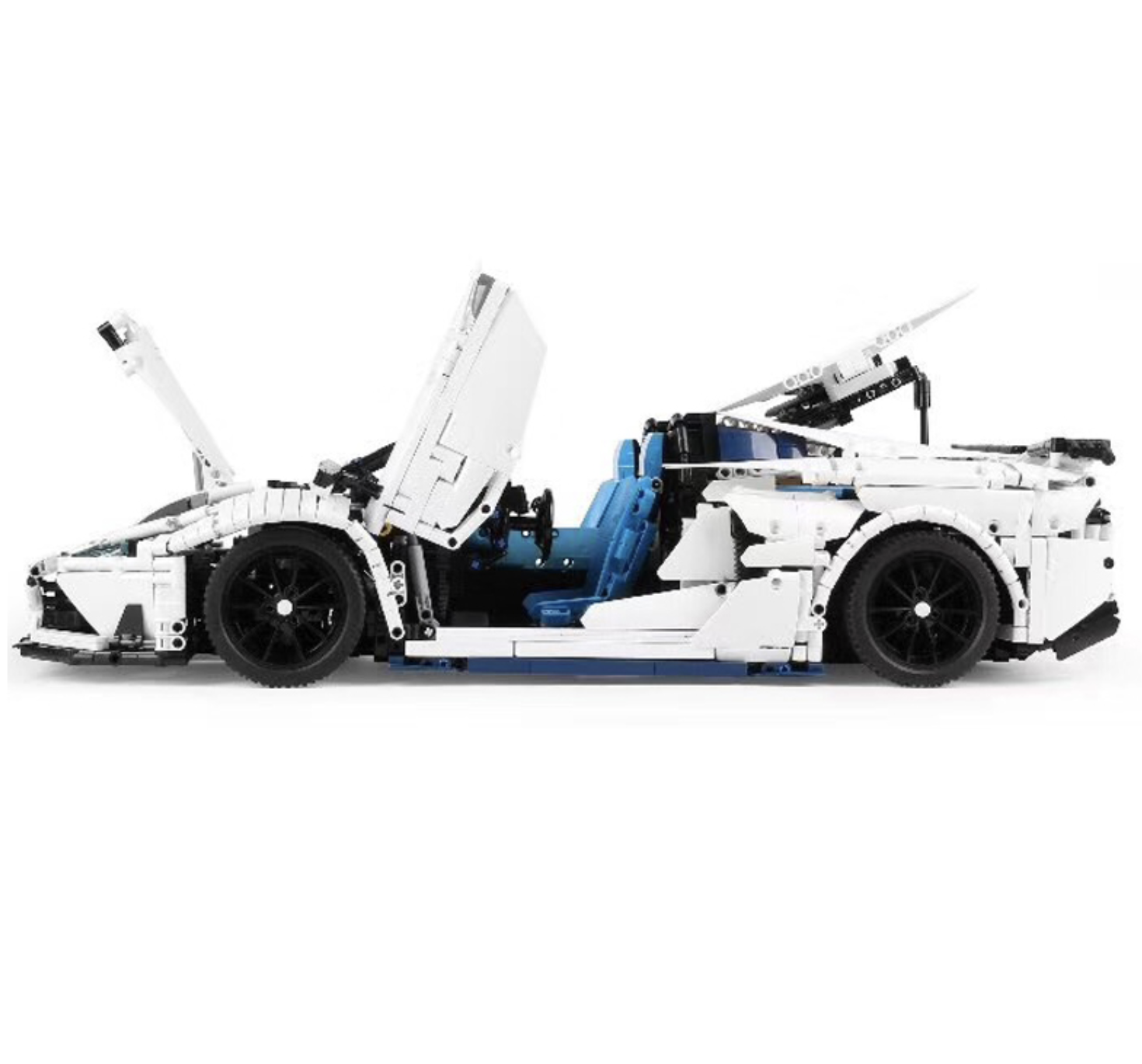 Remote Controlled Convertible White Bull 4037pcs