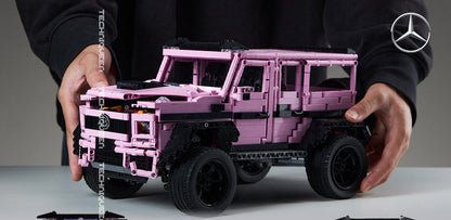 [LIMITED EDITION] PINK G CLASS TECHNIC CAR 1:8 - 2687PCS